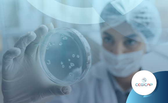 RESISTENCIAS MICROBIANAS Y NUEVOS ANTIMICROBIANOS