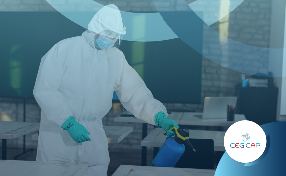 LIMPIEZA Y DESINFECCIÓN EN CENTRAL DE ESTERILIZACION